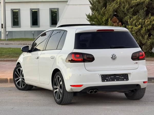 فولكسفاغن جولف 2011 - صورة 5