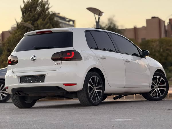 فولكسفاغن جولف 2011 - صورة 4