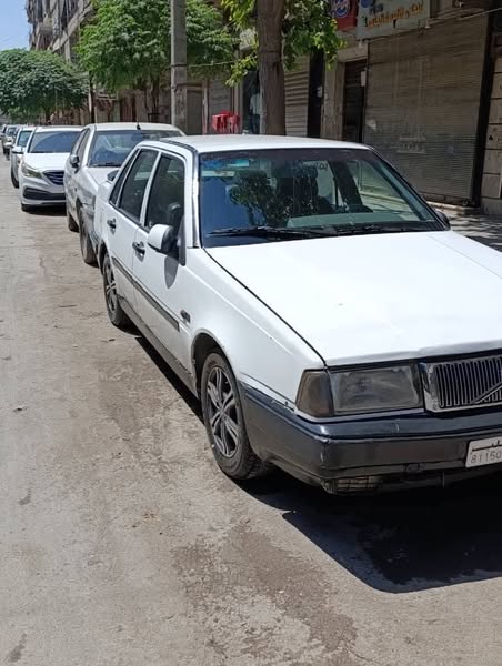 فولفو 460 1993 - صورة 2