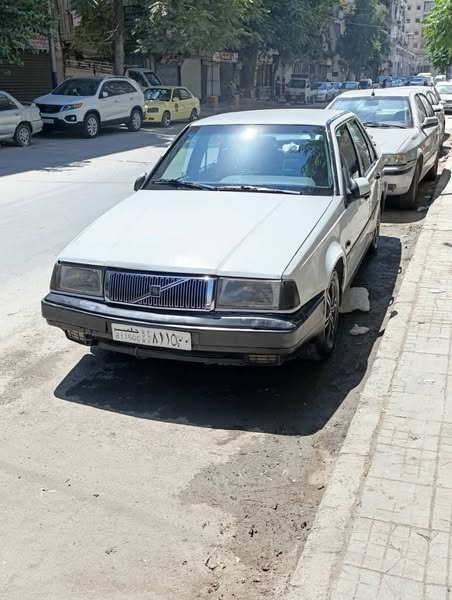 فولفو 460 1993 - صورة 4