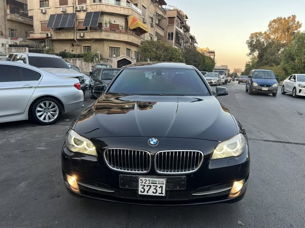 BMW 528i 2012 - صورة 1