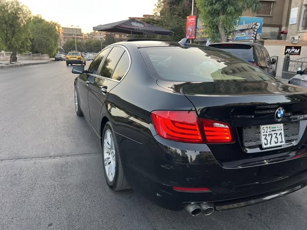 BMW 528i 2012 - صورة 3