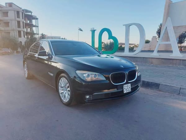 BMW 730Li 2012 - صورة 3