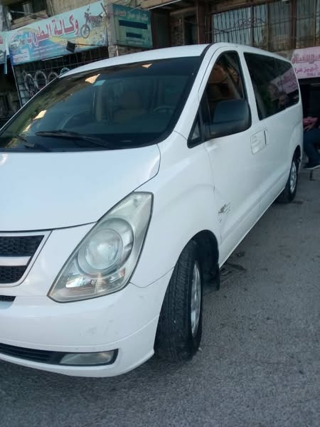 Hyundai H-1 2015 - صورة 1