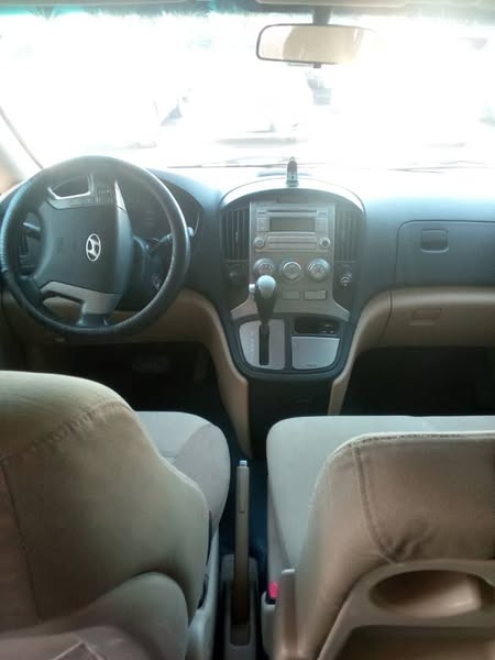 Hyundai H-1 2015 - صورة 4