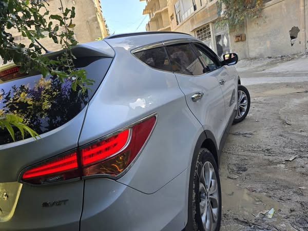 هونداي سنتافي 2013 - صورة 1