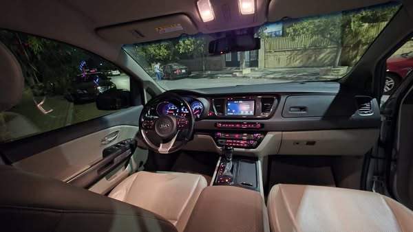 كيا كارنفال 2017 - صورة 3