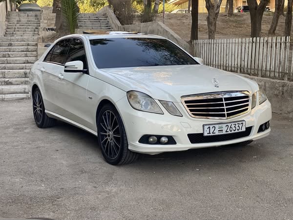 مرسيدس-بنز إي 200 2011 - صورة 4