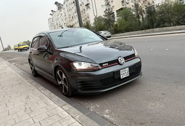 فولكس فاجن جولف 2014 - صورة 1