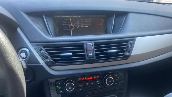 بي أم دبليو X1 2015 - صورة 2