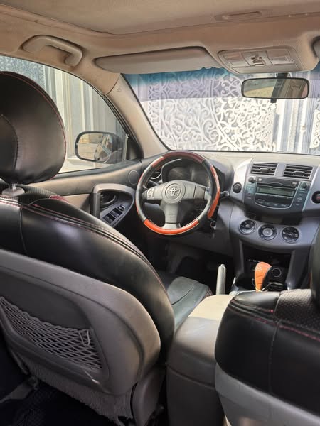 تويوتا RAV 4 2007 - صورة 5