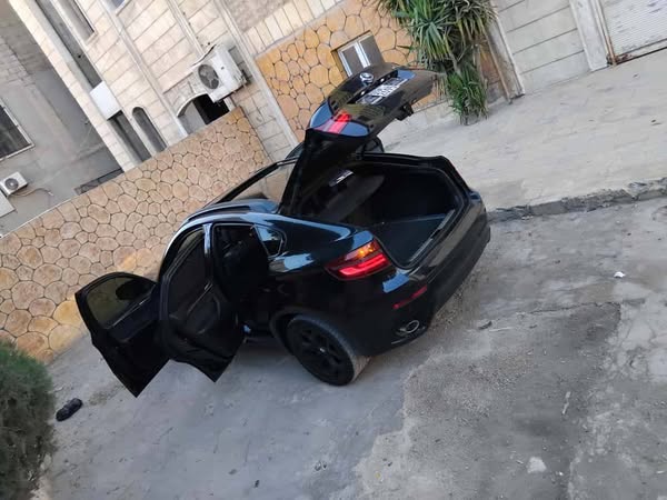 BMW X6 2011 - صورة 5