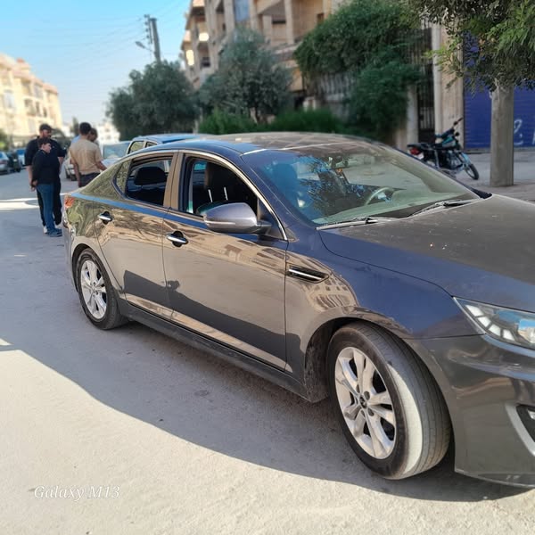 كيا اوبتما K5 2012 - صورة 2