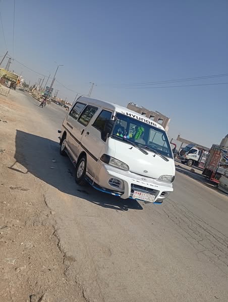 هيونداي H-100 2000 - صورة 2