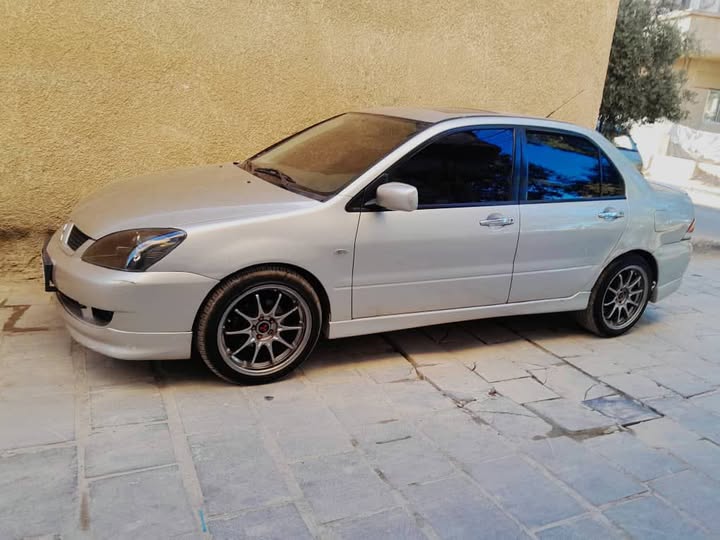 ميتسوبيشي لانسر 2006