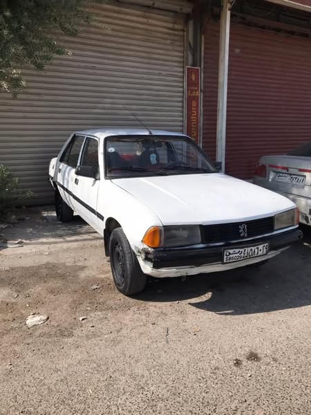 بيجو 305 1984 - صورة 2