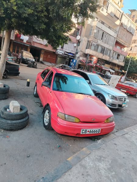 هيونداي أكسنت 1995 - صورة 1