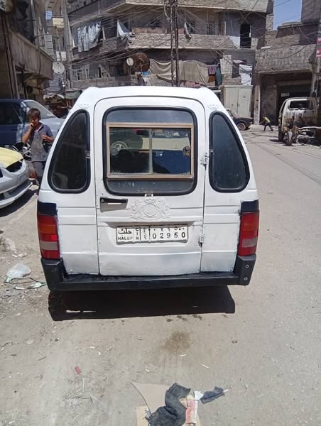 سكودا بيك أب 1994 - صورة 2