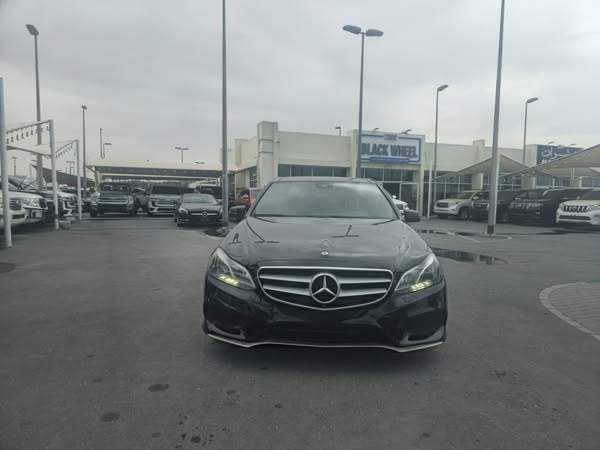 مرسيدس بنز اي-كلاس 2015 - صورة 1