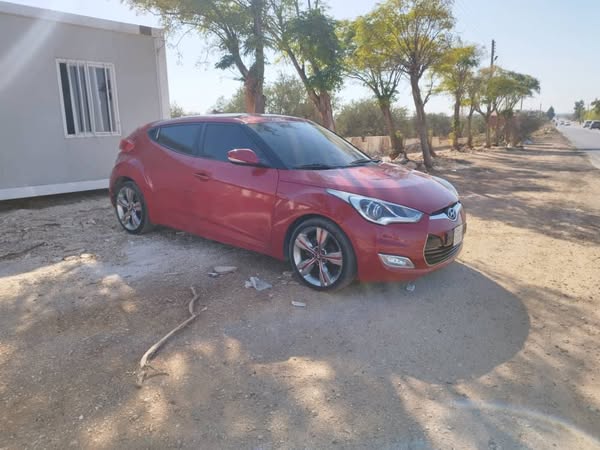 هيونداي فوليستر 2013 - صورة 3