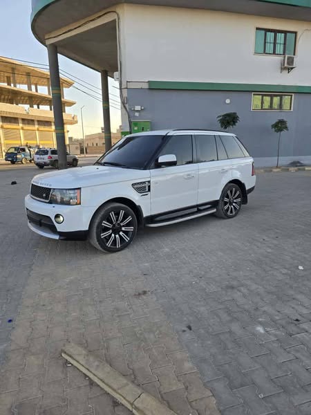 لاند روفر رنج روفر سبورت 2012 - صورة 3