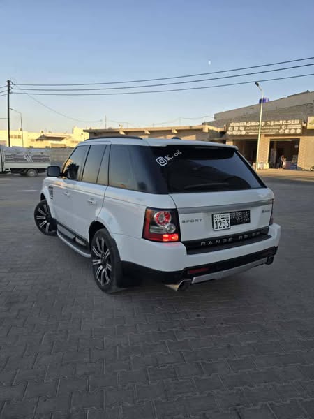 لاند روفر رنج روفر سبورت 2012 - صورة 2