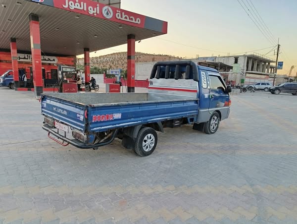 هيونداي H-100 1998 - صورة 5