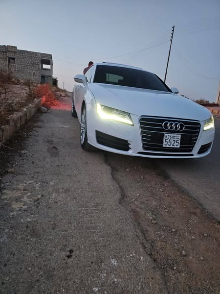 أودي A7 2015 - صورة 1