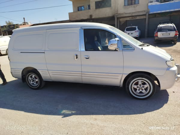 هيونداي ستاركس 1999 - صورة 4