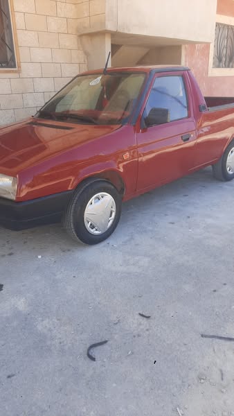 سكودا Pickup 1994 - صورة 3