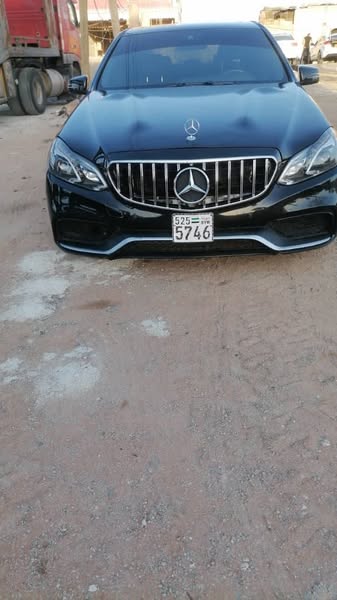 مارسيدس E 2012 - صورة 1