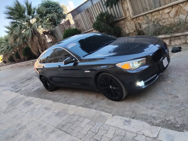 BMW جران توريزمو 2011 - صورة 2