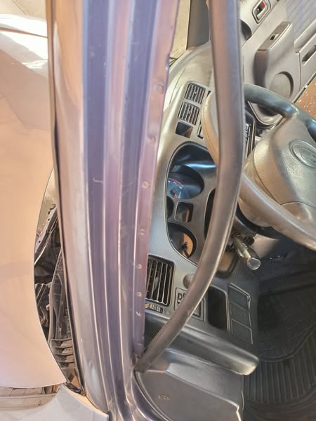 تويوتا RAV 4 1997 - صورة 5