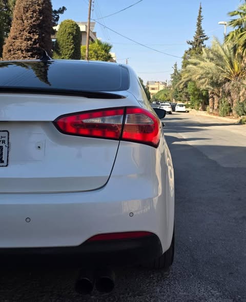 كيا سيراتو 2015 - صورة 3