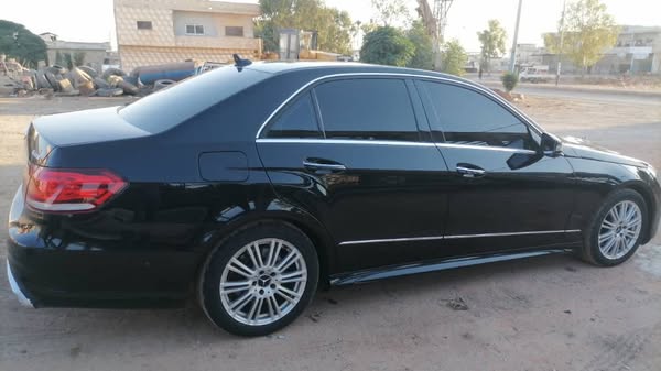 مرسيدس-بنز E 350 2011 - صورة 1