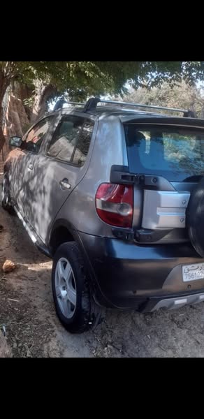 فولكسفاكن فوكس 2008 - صورة 5