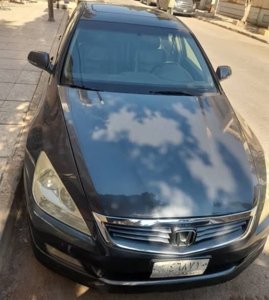 هوندا اكورد 2007 - صورة 1