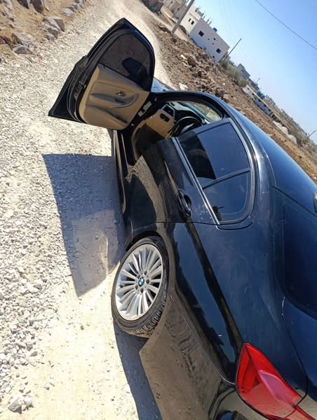 BMW 520 2017 - صورة 4