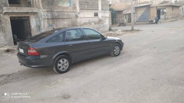 اوبل فيكترا 2000 - صورة 5