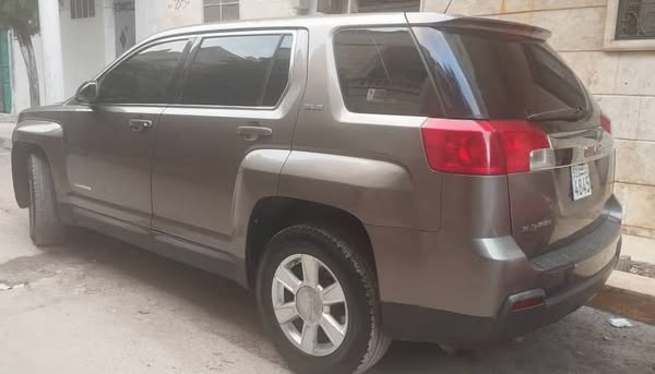 GMC تيرين 2011 - صورة 4
