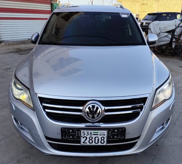 فولكس فاجن تيغوان 2012 - صورة 5