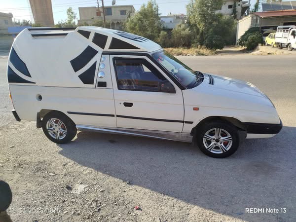 سكودا Pickup 1994 - صورة 1