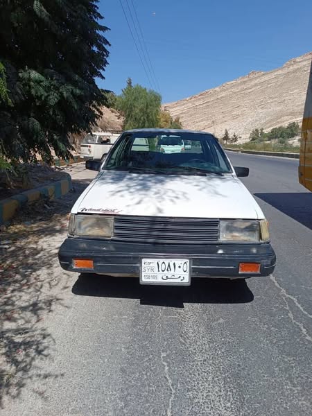 نيسان صني 1983 - صورة 3