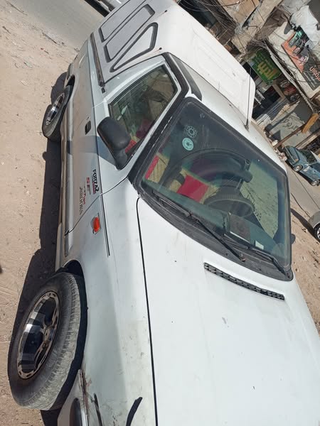 سكودا Pickup 1998 - صورة 1