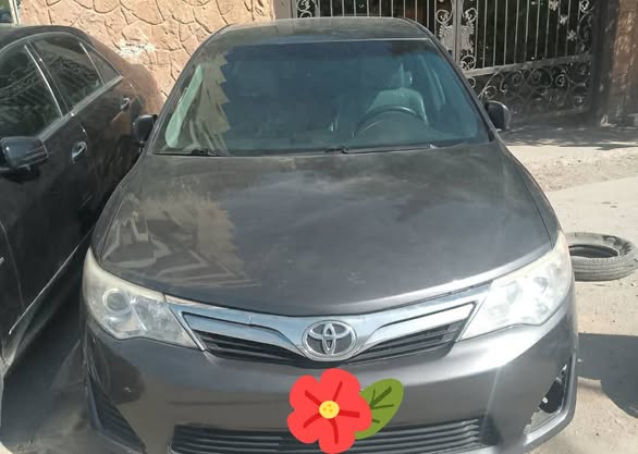 تويوتا كامري 2012 - صورة 1