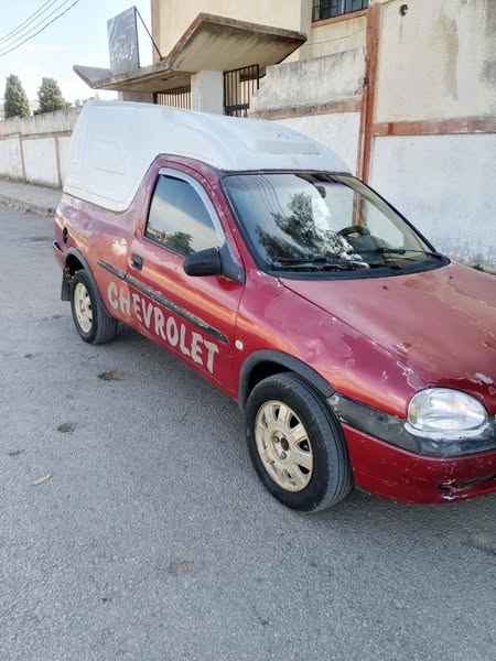 شفروليه كورسا 1998 - صورة 1