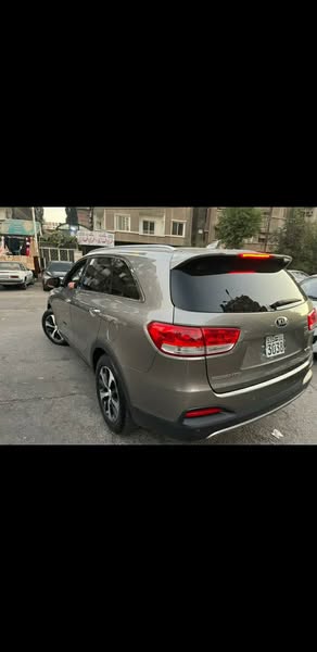 كيا سورينتو 2016 - صورة 1