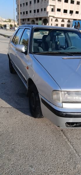 سكودا كرت 2002 - صورة 1