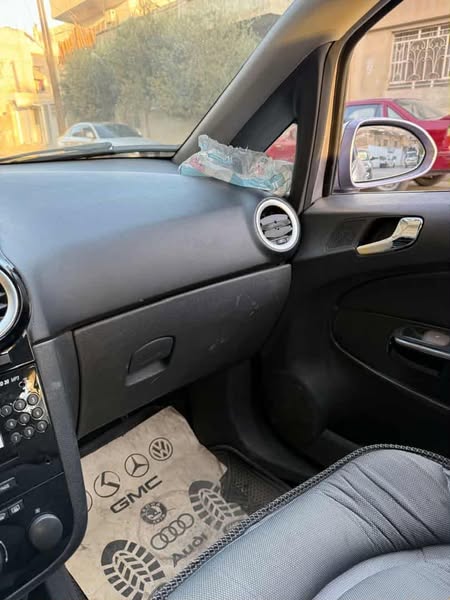 أوبل كورسا 2008 - صورة 2