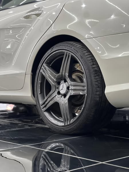 مرسيدس بنز CLS 2013 - صورة 5